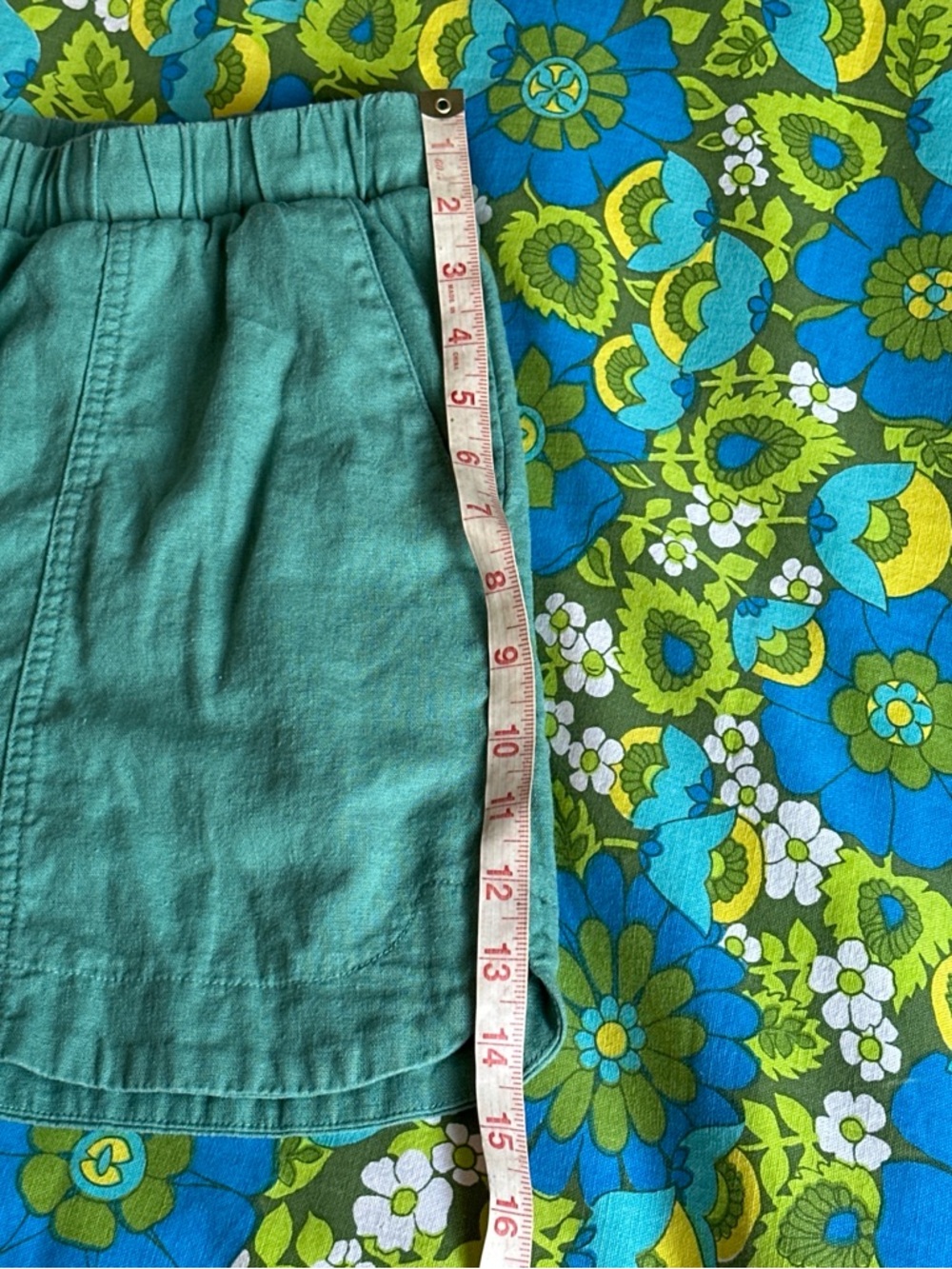 Women’s Elastic-Waist Casual Shorts Old Navy green drawstring summer pockets - Picture 11 of 16